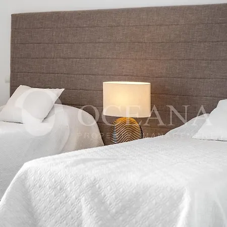 Apartmán Playas Del Duque Puerto Banus Apto 2 *